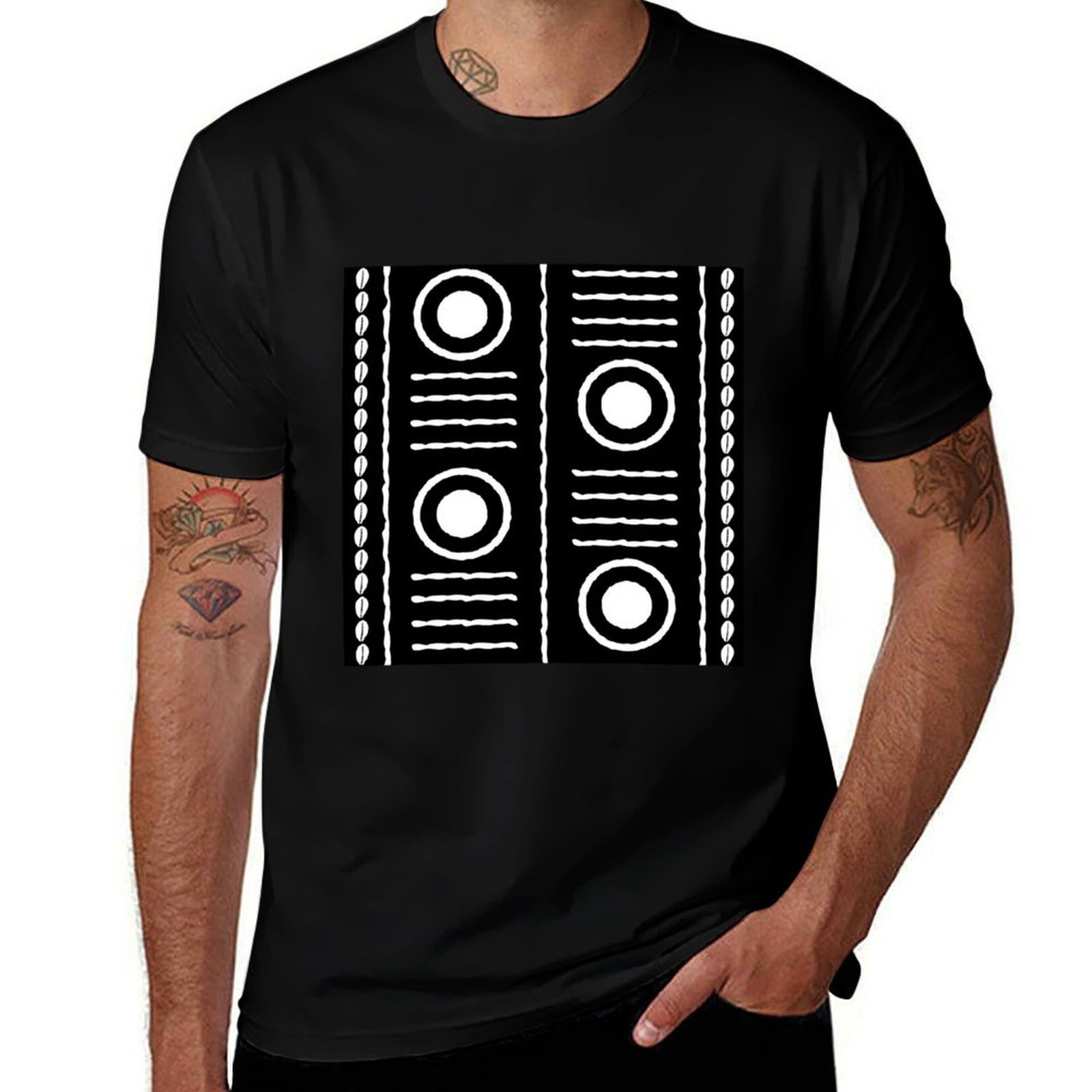 Mudcloth Print Top - 伝統的なアフリカのマッドクロスデザインTシャツ、カスタムプリントTシャツ