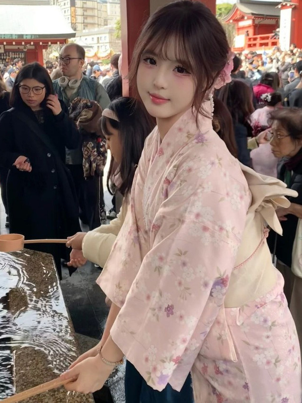 伝統的な日本の着物スタイルの写真撮影用衣装女の子用夏バスロー - Ethnic Fashion Photography のレビューと価格