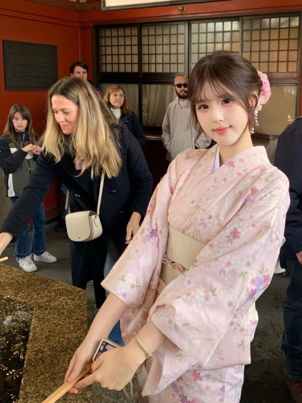 伝統的な日本の着物スタイルの写真撮影用衣装女の子用夏バスロー - Ethnic Fashion Photography のレビューと価格