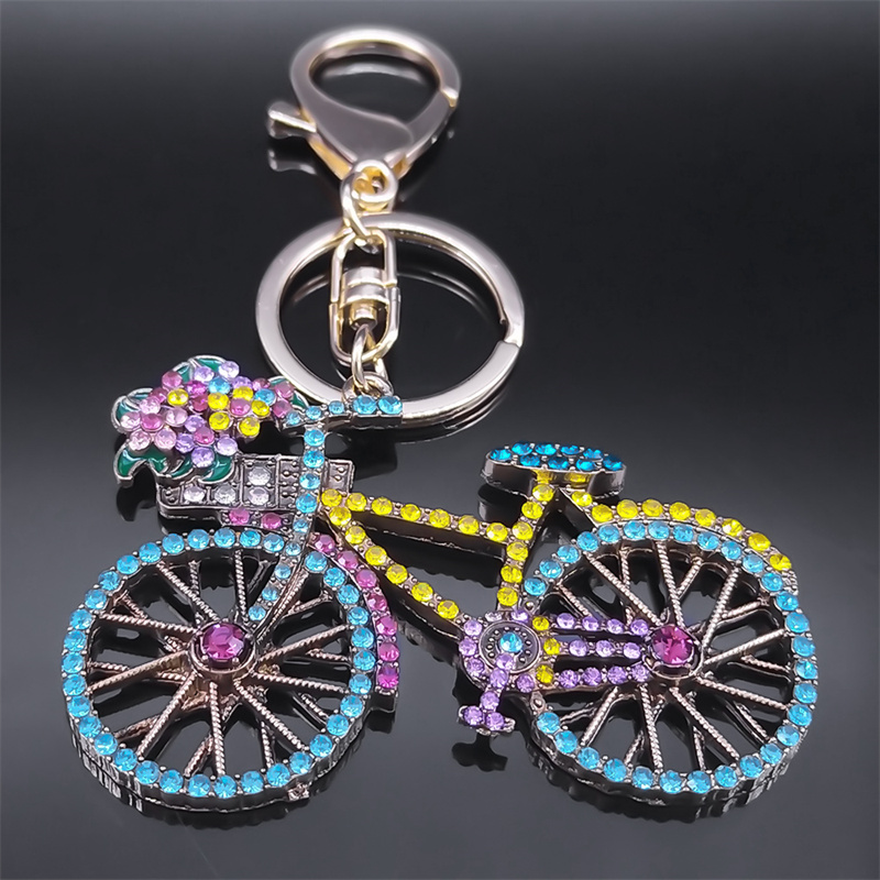 カラフルなクリスタルバイクフラワー自転車キーチェーン女性合金 - Ethnic And Fashion のレビューと価格