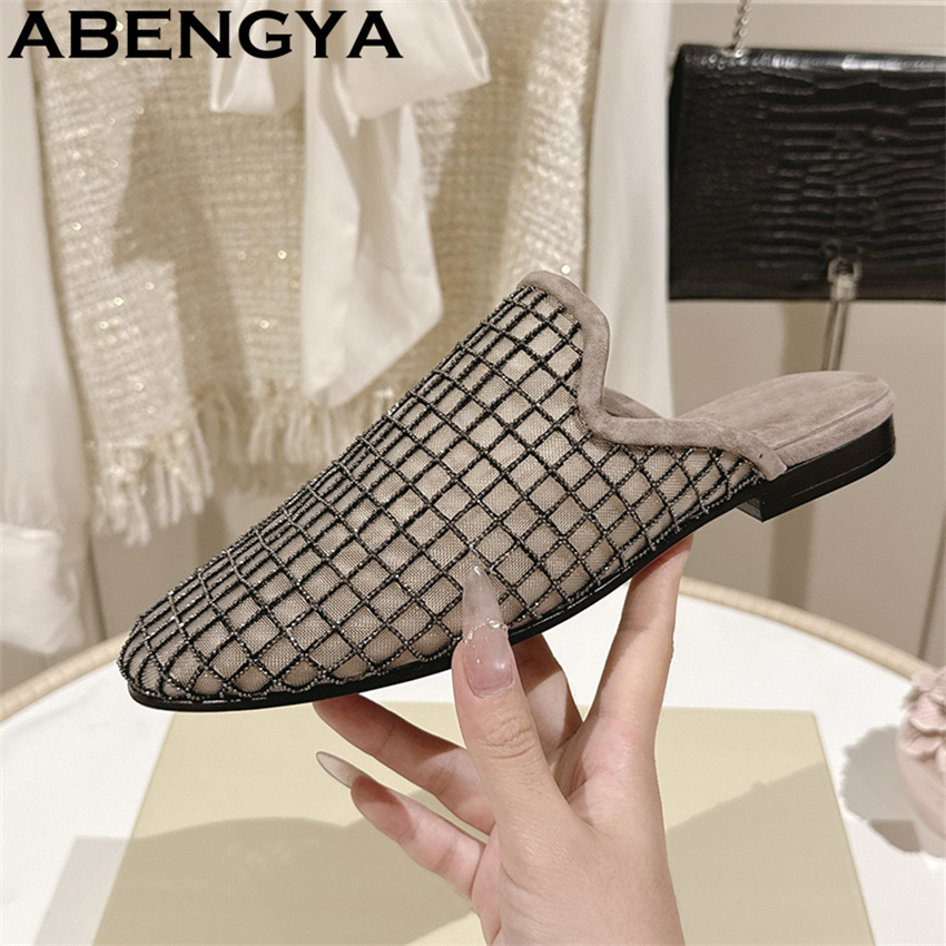 光沢のあるレースメッシュラウンドトゥフラットスリッパ レディ - Ethnic And Fashion のレビューと価格