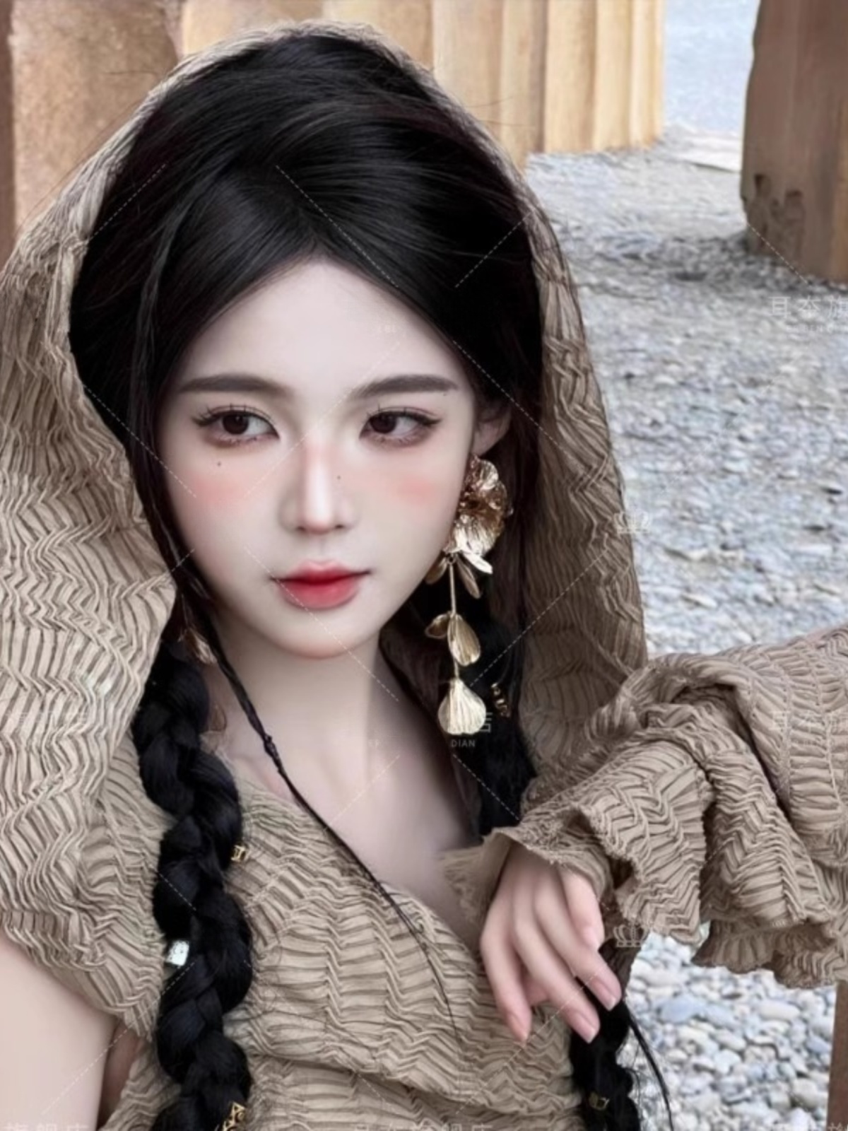 砂漠テーマのロングドレス女性のファッションエスニックスタイル - Ethnic Fashion Photography のレビューと価格