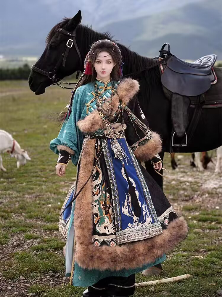 チベット衣装女性の新しいスタイルエスニックファッション旅行写 - Ethnic Fashion Photography のレビューと価格