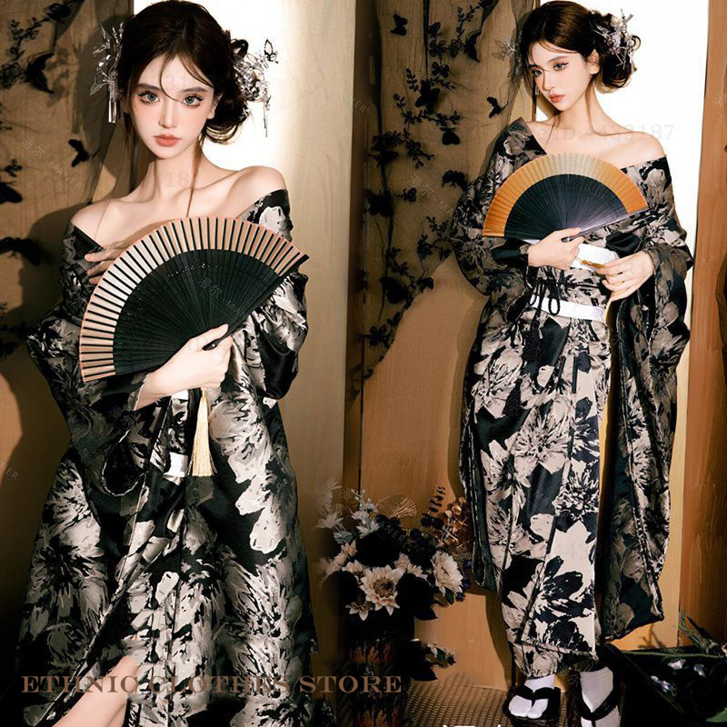 日本の伝統的な着物コスプレ浴衣芸者ガウンフォーマルパーティー - Ethnic Fashion Photography のレビューと価格